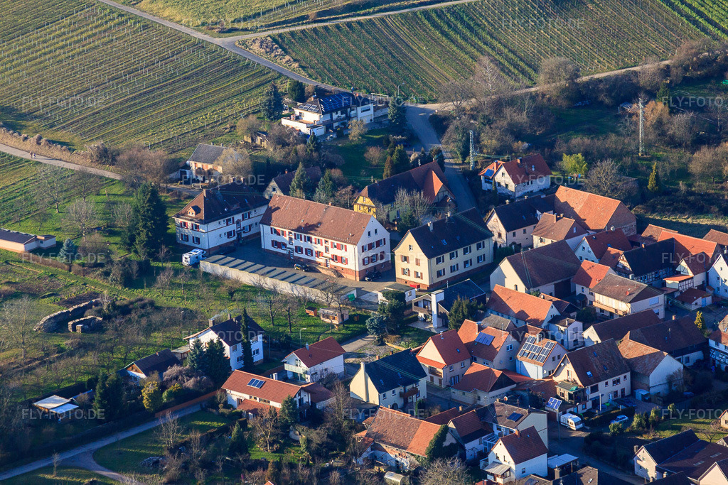 Luftbild: Paulinerstr im Ortsteil Schweigen in Schweigen-Rechtenbach im Bundesland Rheinland-Pfalz in Deutschland. Foto: IMG_62333.jpg vom 24.02.2014 durch Werner Riehm/FLY-FOTO.de