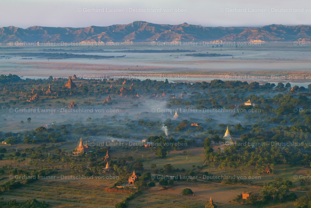 MYM0014 | Online-Shop für Luftbilder aus Deutschland. Seit über 45 Jahren baut Gerhard Launer das Luftbildarchiv mit unterschiedlichsten Themen stetig weiter aus.