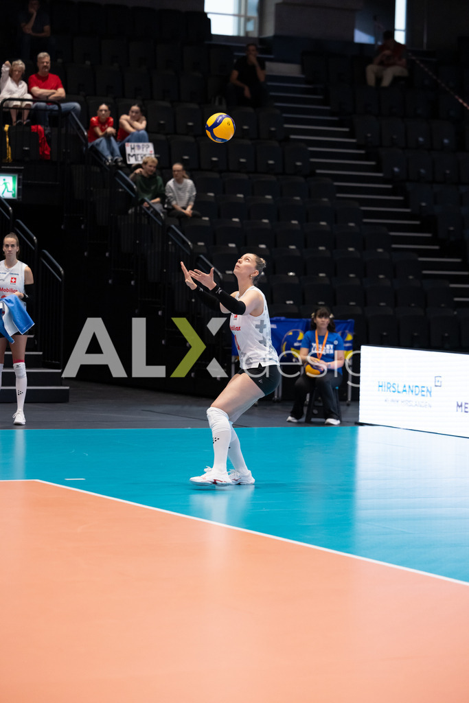 Georgia v Switzerland - CEV European League Women | KRIENS, SWITZERLAND - JUNE 12: LEANA ZUVIC of Switzerland serve during the CEV European League match between Georgia and Switzerland at Pilatus Arena on June 12, 2026 in Kriens, Switzerland. - Realisiert mit Pictrs.com