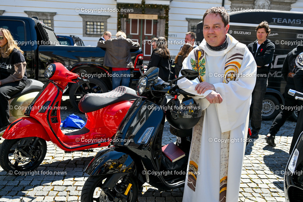 Lets Vespa togehter 2025_ Vespatreffen Neuhofen_ 27.04.2025-235 | 27.04.2025, Neuhofen, Kremsmuenster, AUT, Lets Vespa togehter 2025, Vespatreffen, im Bild Teilnehmer Vespatreffen, Motorsport Stadler©Copyright: Harald Dostal / fodo.media   Alle Bilder honorarfrei