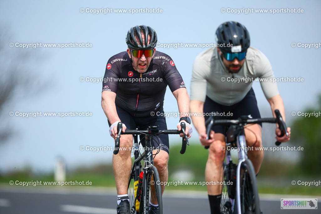 103_TRA56208 | Neusiedlersee Radmarathon 2026@sportshot_your_pictrs #yourpictures#roadtowm2029 #nrm #neusiedlerseeradmarathon #neusiedlersee #neusiedlerseetourismus #burgenland #mörbisch #nrm26 #burgenlandtourismus #voglundco #poweredbyburgenlandtourismus #radsport #rad #marathon #ucigranfondo #visitburgenland #ucigranfondoworldseries