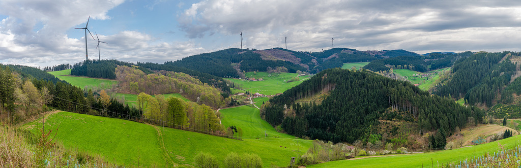 Panorama OBerbüchern | <div id="allefotografen-seal-verified-green"></div><script src="https://www.allefotografen.de/956728/seal-verified-green/seal.js" async="async"></script> - Realisiert mit Pictrs.com