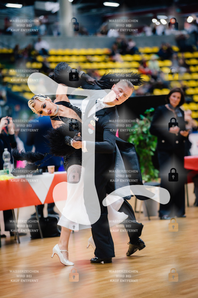 Hessen Tanzt WDSF International Open Standard 1st (20) Karolis Burneikis _ Fabien Lax (TSC Rot-Gold-Casino Nürnberg)-2025-05-17-9739 | Webshop for digital downloads and prints of dance sport, event & show photographer Julian Link - Realisiert mit Pictrs.com
