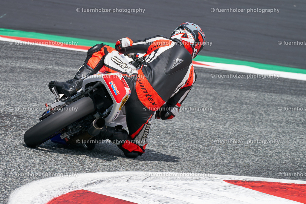 fuernholzer_220827-HG-HEN07125 | © Henry Gasselich (fuernholzer photography)