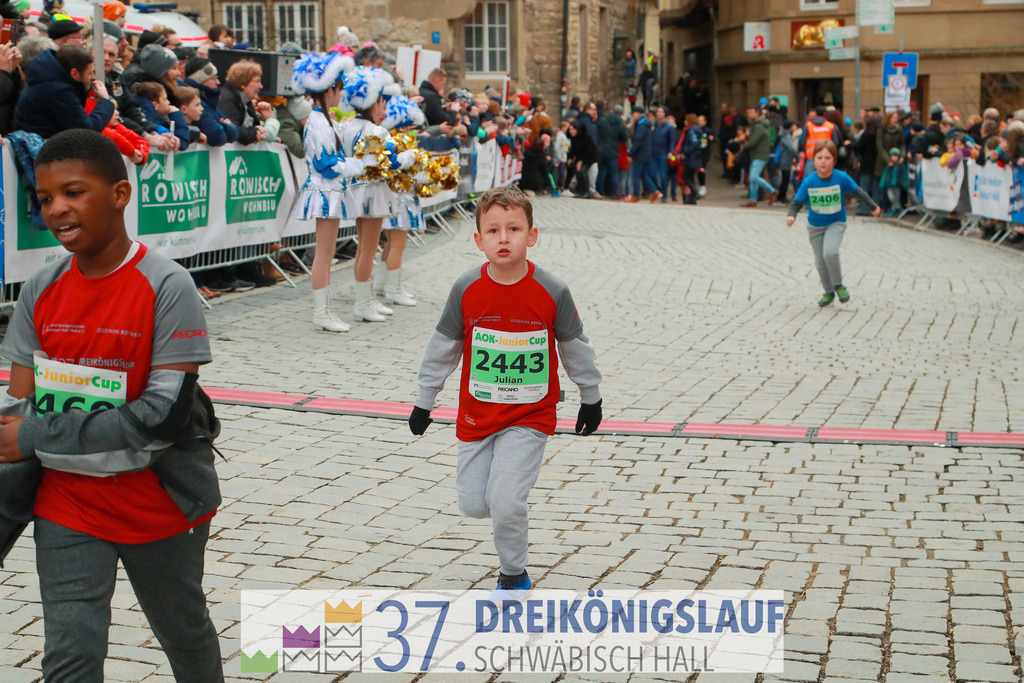 AOK JuniorCup 400m | 3Koenigslauf 2023 - Realisiert mit Pictrs.com
