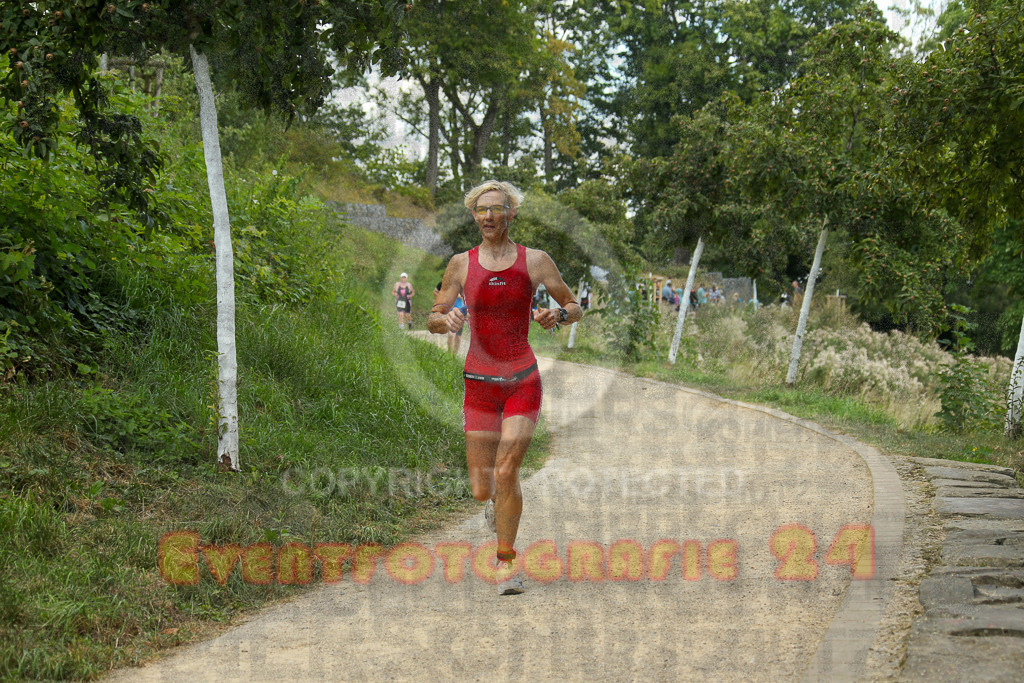 250824_1352_EX1_4042 | Sportfotografie im Rhein-Sieg Kreis, Köln, Bonn, NRW, Rheinland Pfalz, Hessen, etc. Unser Tätigkeitsfeld umfasst den Laufsport vom Volkslauf über den Marathon, Duathlon, Triathon bis zum Ultralauf wie Kölnpfad Ultra oder Schindertrail.