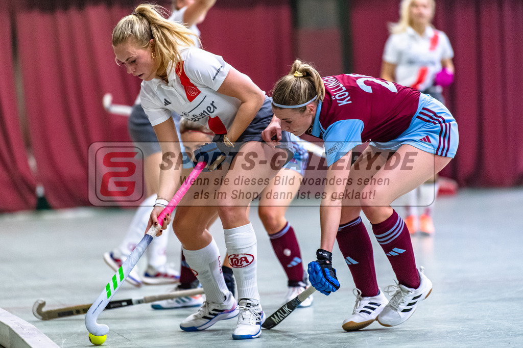 SM_20231216-D5A_5747 | 1.Bundesliga Hallenhockey  (W) UHC - DCadA / 3:2 (2:2)