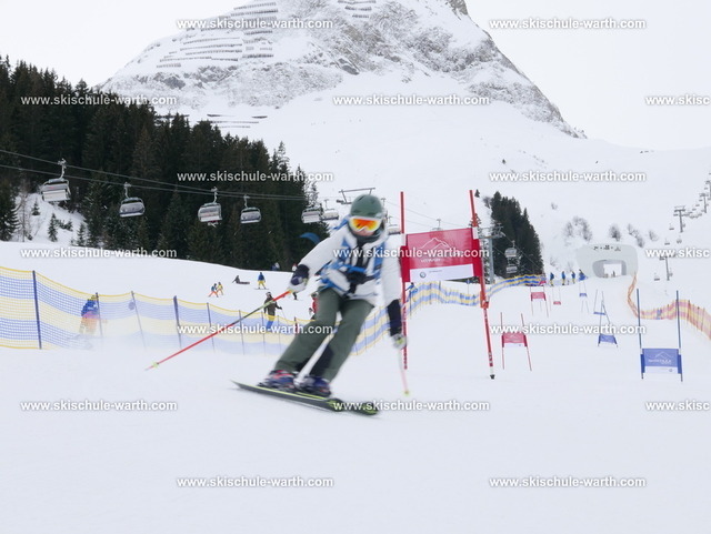 Gruppe Elias (3) | Photos von der Skischule Warth - Realisiert mit Pictrs.com