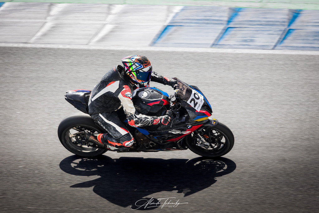 Ducati Trackday Hockenheimring 2026 | Entdecken Sie die faszinierende Welt von Alexander Tschuncky Arts: Kreative Fotografie, atemberaubende Automobilkunst und hochwertiger Bilderdruck. Lassen Sie sich inspirieren! - Realisiert mit Pictrs.com