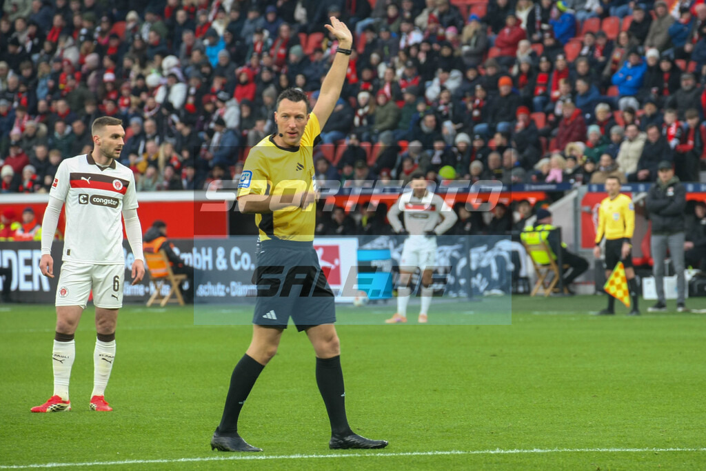 Bayer Leverkusen Saison 25/26 - © Sportfoto-Sale (MK) | Sven Jablonski - Bayer Leverkusen Saison 25/26 - © Sportfoto-Sale (MK) - Realisiert mit Pictrs.com