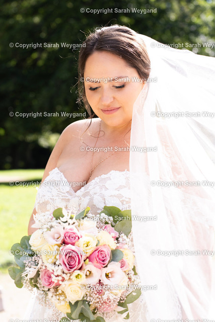 SWY09845 | Sari Weygand Fotoshop - Realisiert mit Pictrs.com