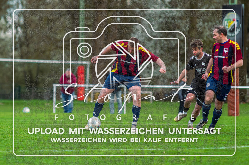 FGFSSGN-1042 | Jan-Alexander Niebuhr (SG Nordheide 3 #13) beim Herren 3. Kreisklasse HK Spiel zwischen FG Fulde-Stellichte II und SG Nordheide III im Fulder Zentralstadion, Fulde (Simon Paul Stopat) - Realisiert mit Pictrs.com