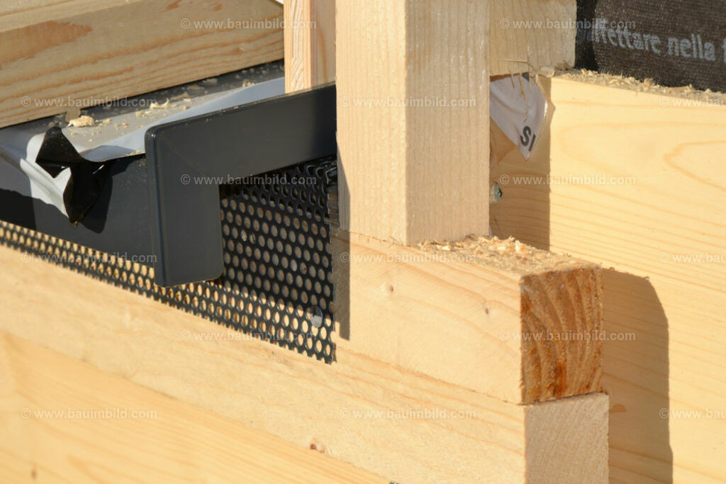 bib-lg13-holzbau-ausbau-0086 | Nach LV-Leistungsgruppen sortierte Detailfotos über den Bau eines Hauses. Alle Hausbau-Bilder direkt vom Urheber und Autor der Website Haus-Selber-Bauen.com