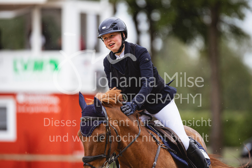 240504_PonyTrophy-271 | Deine schönsten Turniermomente als professionelle Fotos! Entdecke hochwertige Pferdesport-Fotografie im Online-Shop. Jetzt Fotos finden & bestellen!