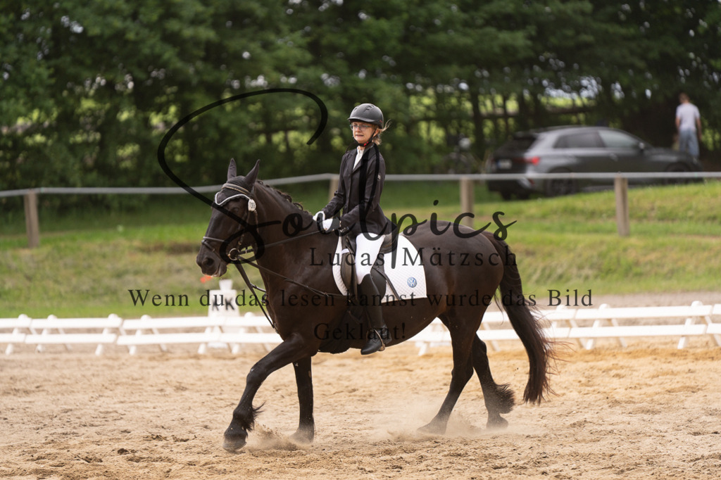 A7505922 | Turnier/Reitfotograf