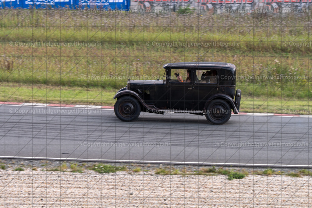 20250906165054D75_6634 | Bitte beachten!!!
Alle Fotos dieser Galerie sind nur grundbearbeitet. Im Falle eines Verkaufs, werde ich die Fotots noch mit dem nötigen Feinschliff versehen. - Realisiert mit Pictrs.com