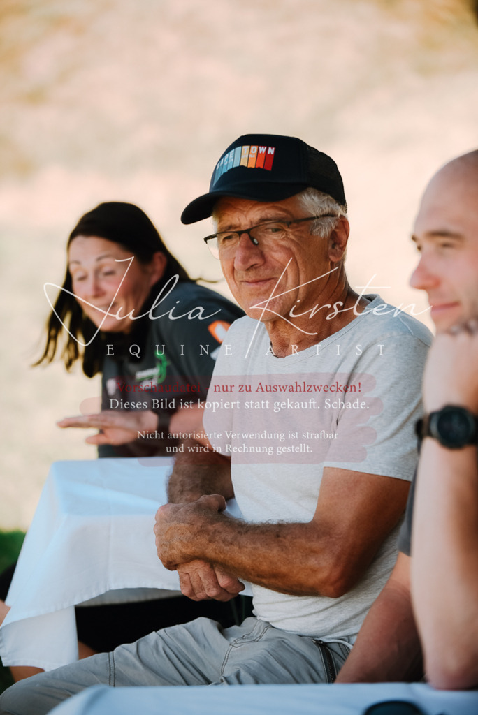 DSC_3658 | Pferde- und Turnierfotografie in Westsachsen. Pferdeportraits, Auftragszeichnungen und intuitive Kunst.