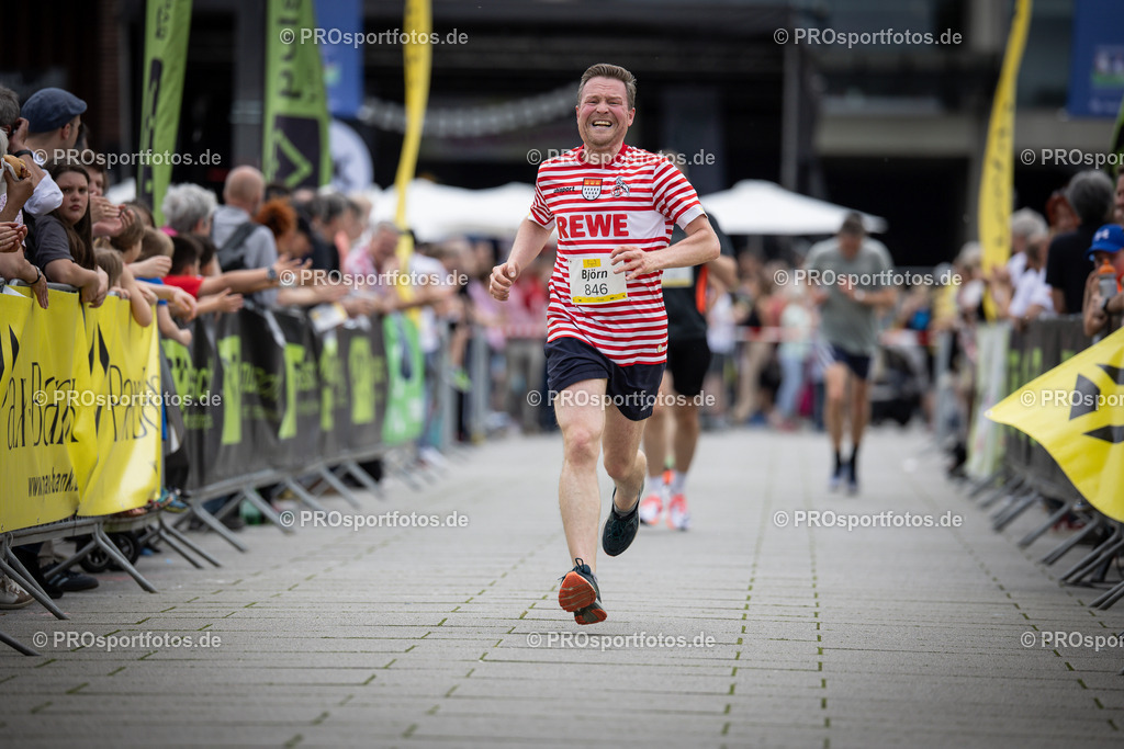 Stadionlauf Köln, 26.05.2024 | Impressionen von Stadionlauf Köln am 26.05.2024 rund um das RheinEnergie-Stadion in Koeln-Müngersdorf.