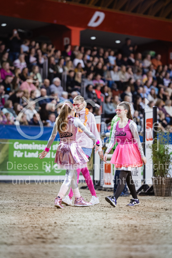 240113_Münster_Kostümspringen-301 | Deine schönsten Turniermomente als professionelle Fotos! Entdecke hochwertige Pferdesport-Fotografie im Online-Shop. Jetzt Fotos finden & bestellen!