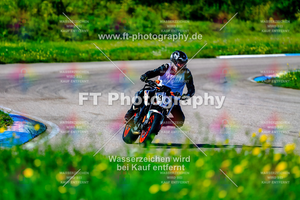 086-5492 | Hier findet Ihr Bilder von Touristenfahrten auf der Nürburgring Nordschleife oder von anderen Veranstaltungen die ich besucht habe. Viel Spass beim Durch Schauen 