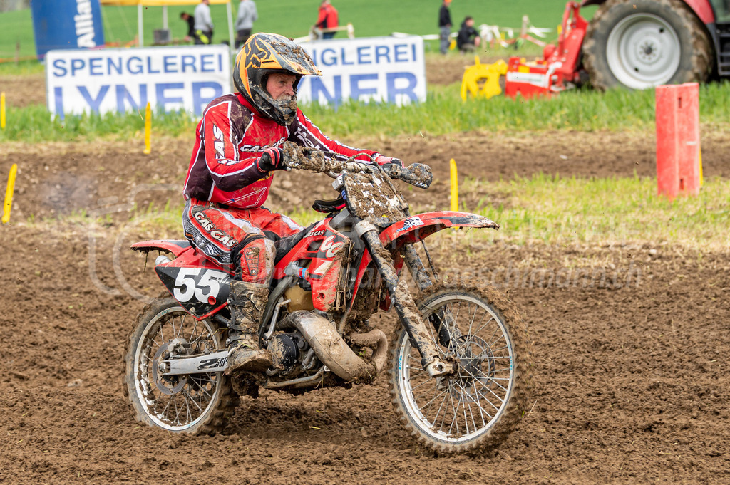 Motocross Schlatt bei Winterthur - 30. April 2022 | Motocross Schlatt bei Winterthur
MC Wila, Schlatt bei Winterthur
Bild: Sportfotografie Markus Aeschimann | www.markus-aeschimann.ch - Realisiert mit Pictrs.com