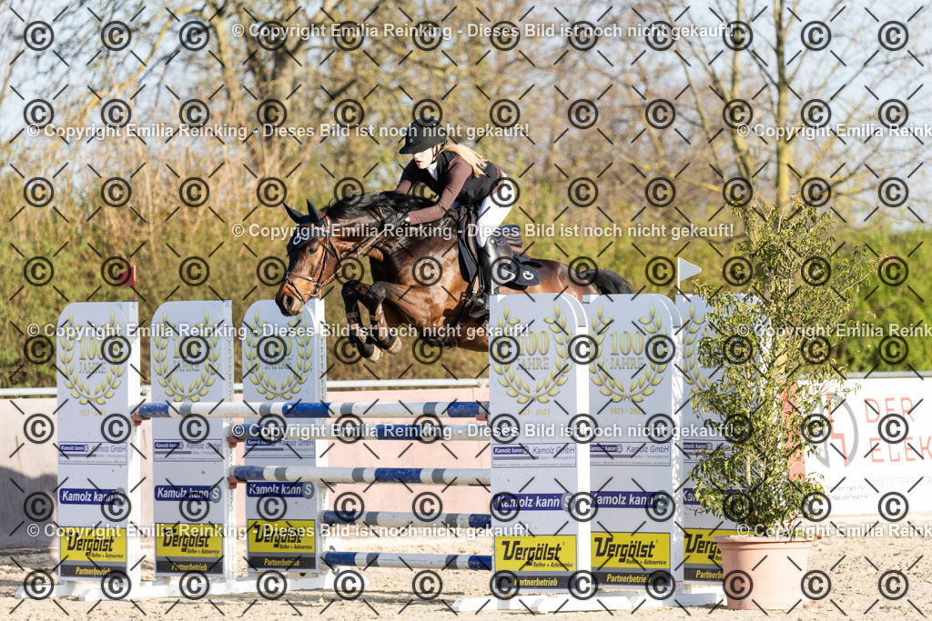 CL5A6293 | Emilia Reinking Fotografie - Realisiert mit Pictrs.com