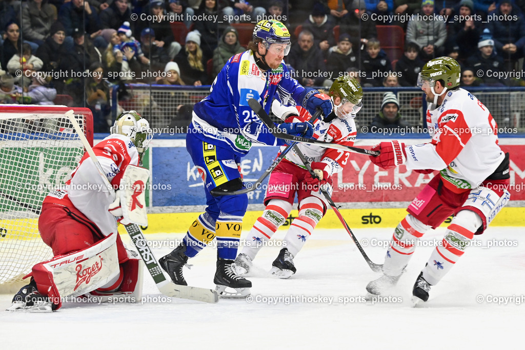 EC IDM WÄRMEPUMPEN VSV vs. HCB Südtirol Alperia | #35 Gianluca Vallini HCB Südtirol Alperia, #25 Brett Ritchie EC VSV, #73 Philip Samuelsson HCB Südtirol Alperia, #94 Daniel Frank HCB Südtirol Alperia, EC IDM WÄRMEPUMPEN VSV vs. HCB Südtirol Alperia, EC IDM WÄRMEPUMPEN VSV vs. HCB Südtirol Alperia am 28.12.2025 in Villach (Stadthalle Villach), Austria, (Photo by Bernd Stefan)