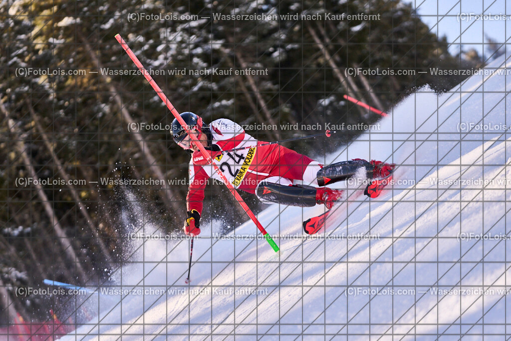 ALP6378_MASTERS-OeM-SL_Glungezer_Paulus Walter | Alpine Österreichische Mastersmeisterschaften auf dem Glungezer. Tiroler Skiverband, SC Volders, SLALOM - 2. Durchgang, So 2. März 2025.