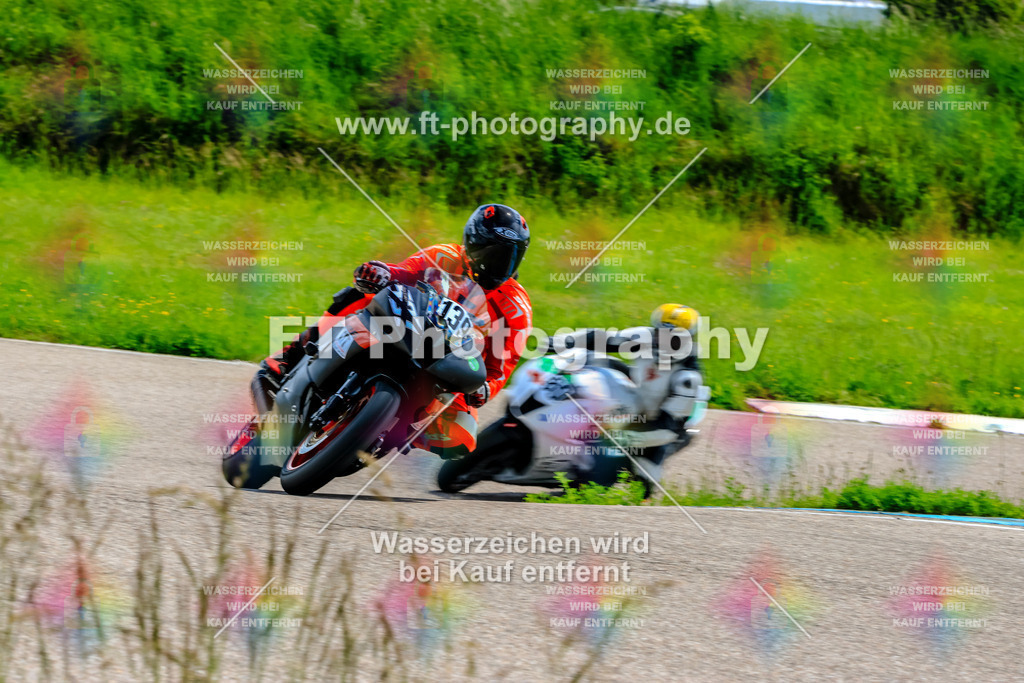 MotoTeam-0416 | Hier findet Ihr Bilder von Touristenfahrten auf der Nürburgring Nordschleife oder von anderen Veranstaltungen die ich besucht habe. Viel Spass beim Durch Schauen 