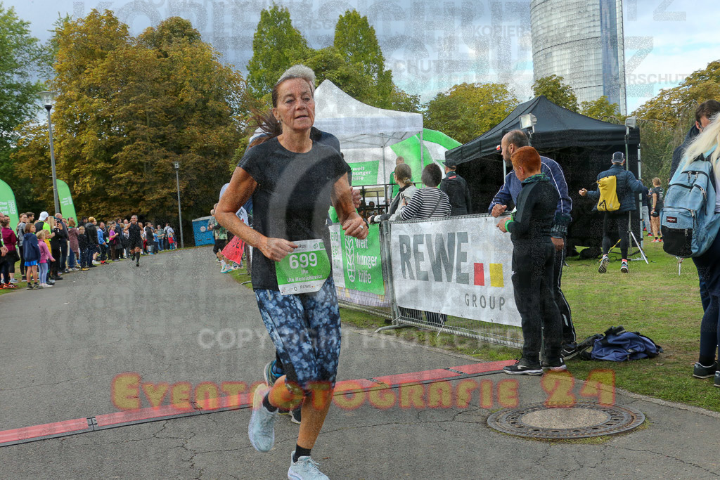 220925_1334_EX1_1407 | Sportfotografie im Rhein-Sieg Kreis, Köln, Bonn, NRW, Rheinland Pfalz, Hessen, etc. Unser Tätigkeitsfeld umfasst den Laufsport vom Volkslauf über den Marathon, Duathlon, Triathon bis zum Ultralauf wie Kölnpfad Ultra oder Schindertrail.