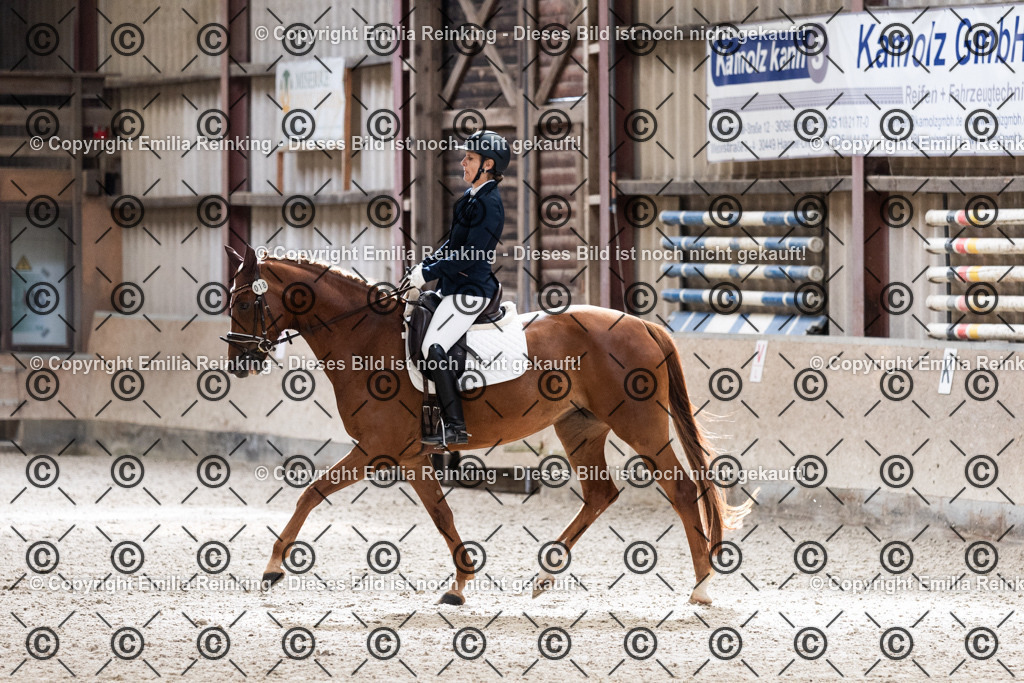 CL5A1274 | Emilia Reinking Fotografie - Realisiert mit Pictrs.com