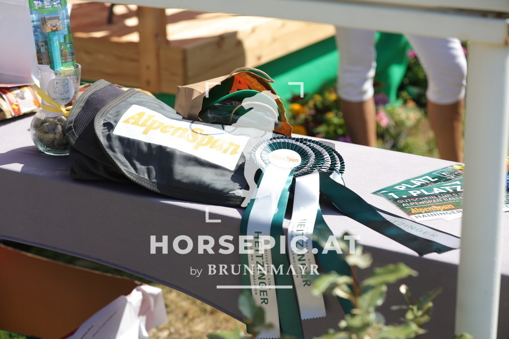 0P6A2560 | Willkommen bei Brunnmayr - Design & Fotografie – Ihrem Spezialisten für Reitturniere und Pferdeveranstaltungen in Oberösterreich, Salzburg und Bayern! Seit über 17 Jahren sind wir leidenschaftlich dabei.