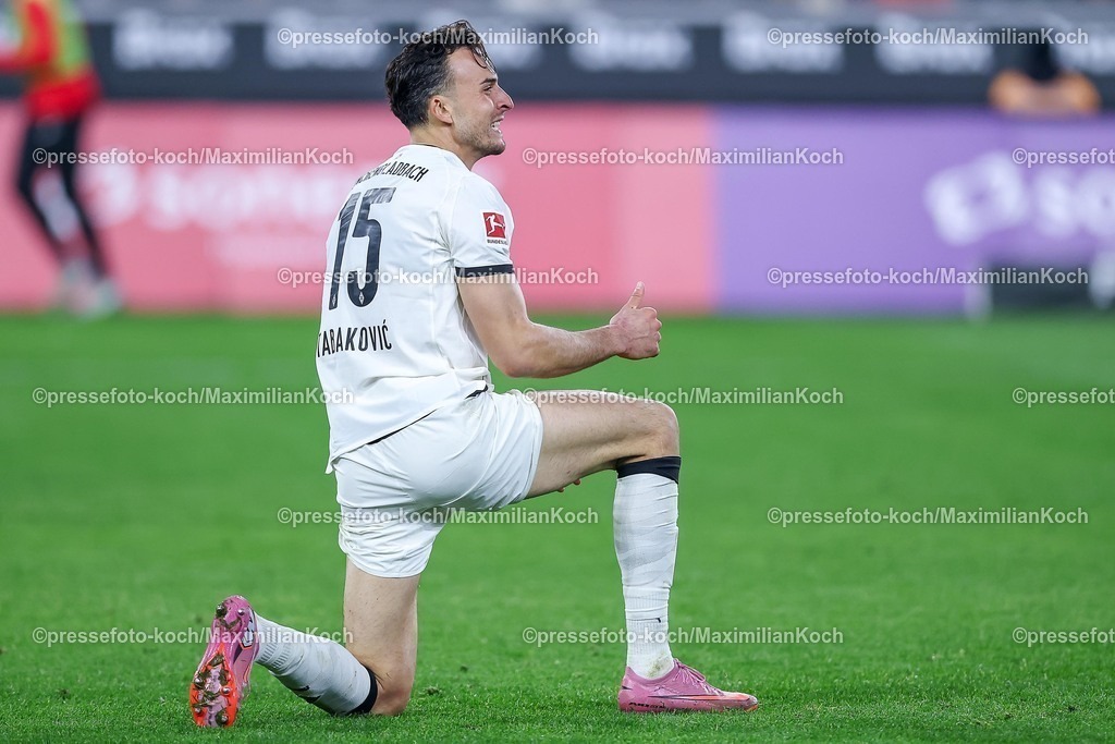 BMG05102502153 | 05.10.2025, Fußball, Borussia Mönchengladbach - SC Freiburg, 1. Fußball Bundesliga, Borussia-Park, Saison 2025 2026: Haris Tabakovic&nbsp;(Borussia Mönchengladbach #15) DFB regulations prohibit any use of photographs as image sequences and or quasi-video.