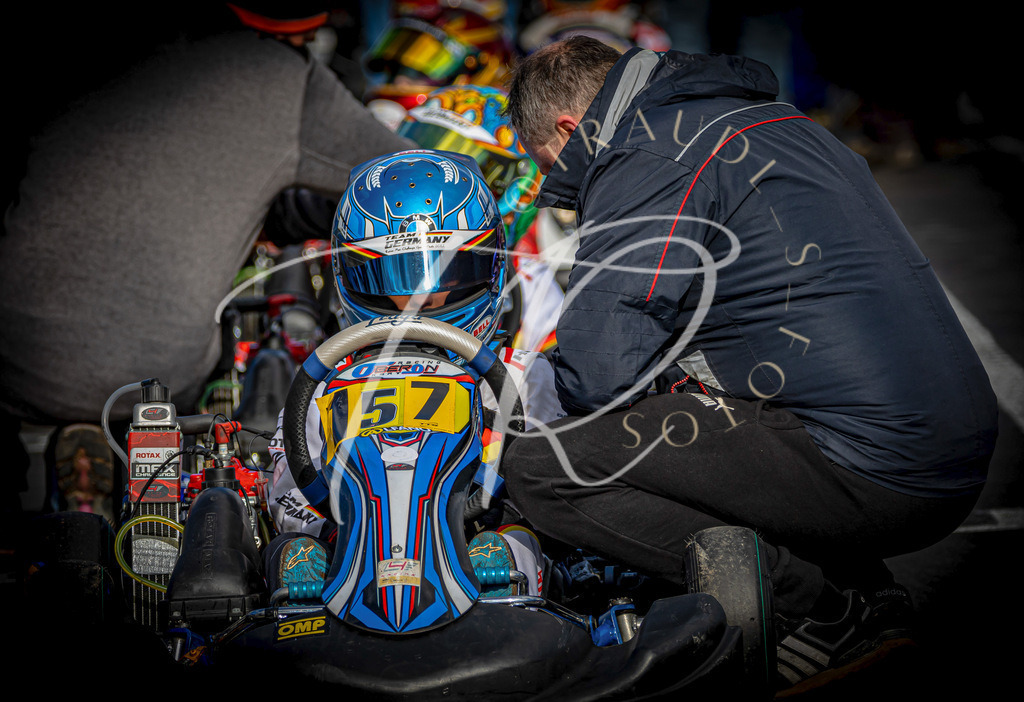 1FA94FCC-F1B4-4FE5-A9ED-8F15F4FCBE88 | traudl_s_fotos