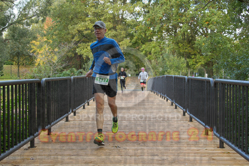 231015_1010_EV4_0887 | Sportfotografie im Rhein-Sieg Kreis, Köln, Bonn, NRW, Rheinland Pfalz, Hessen, etc. Unser Tätigkeitsfeld umfasst den Laufsport vom Volkslauf über den Marathon, Duathlon, Triathon bis zum Ultralauf wie Kölnpfad Ultra oder Schindertrail.