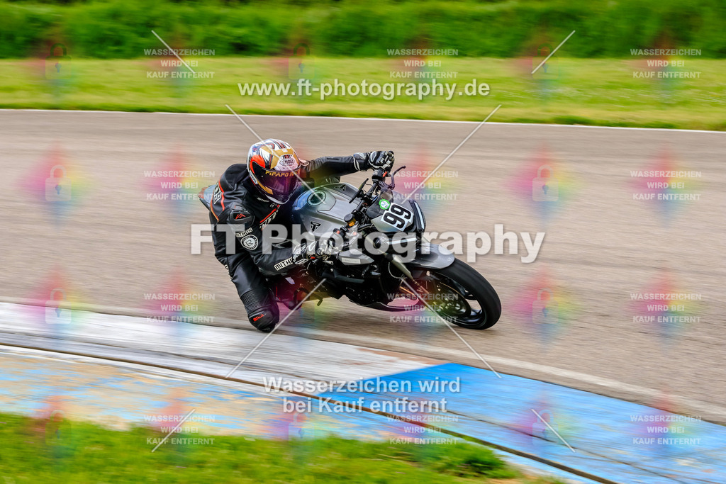 MotoTeam-9492 | Hier findet Ihr Bilder von Touristenfahrten auf der Nürburgring Nordschleife oder von anderen Veranstaltungen die ich besucht habe. Viel Spass beim Durch Schauen 