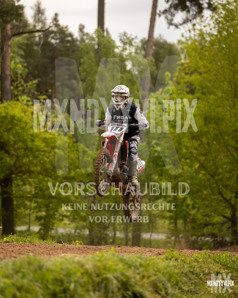 866A5910 | mxndyyvipix