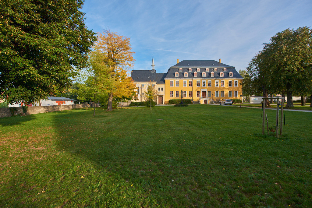 Das Räckelwitzer Schloss mit Schlosskapelle 01 | Bedeutsame Landschaften Deutschlands - Realisiert mit Pictrs.com