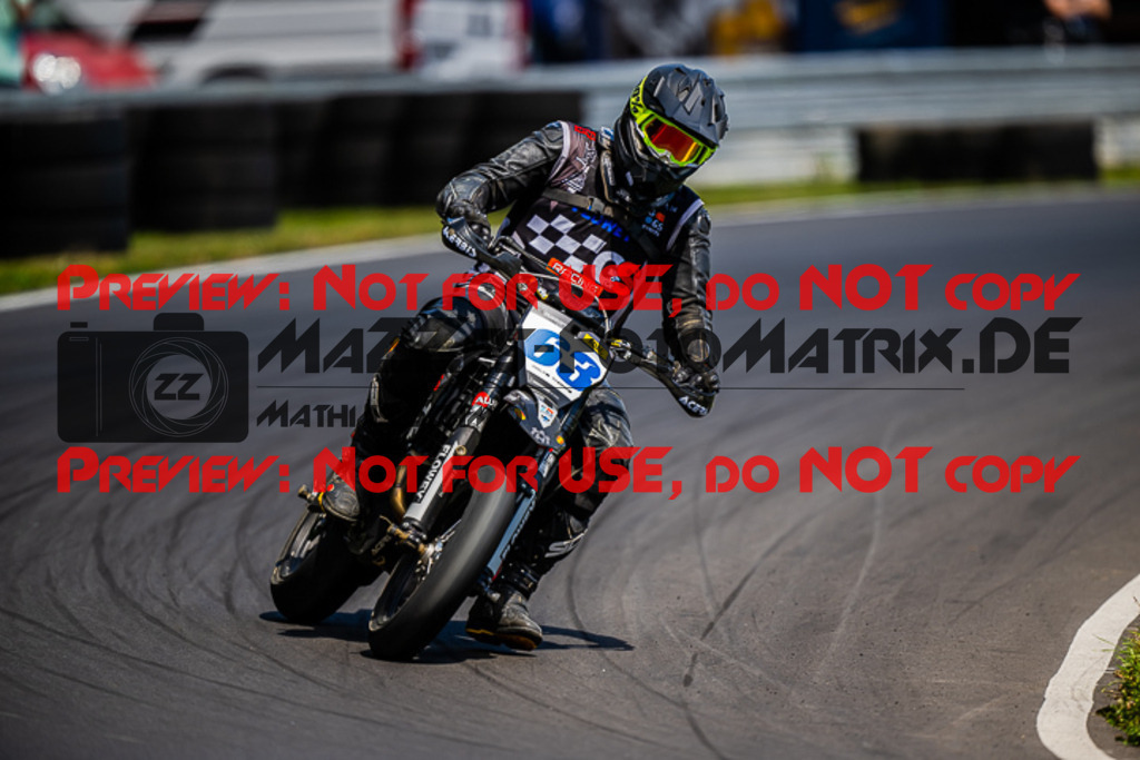 MaZZes_FotoMatrix_220702_7528 | S3