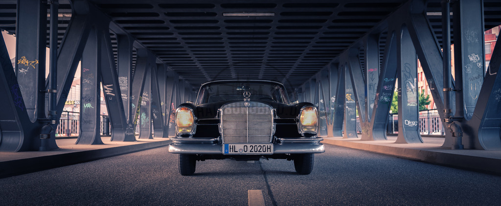 stativkunst-773 | Exklusive Hamburg collagen, tolle Segelbilder und viele weitere tolle Motive auf Leinwand, Poster, Alu-Dibond, u.v.m. findet Ihr bei uns auf hamburgbild.de. Findet Euer Wandbild für Euer Zuhause, Büro oder die  Praxis…. - Realisiert mit Pictrs.com