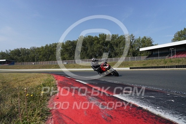 2024_09_07_PBK_35769 | Sportfotografie; SlowMotion; Video; Rennstrecke; Hafeneger; Speer; Racing; RSE; BMW; CBO; Trackday; Motorsportarena; Hockenheimring; Brno; Most; Barcelona; Valencia