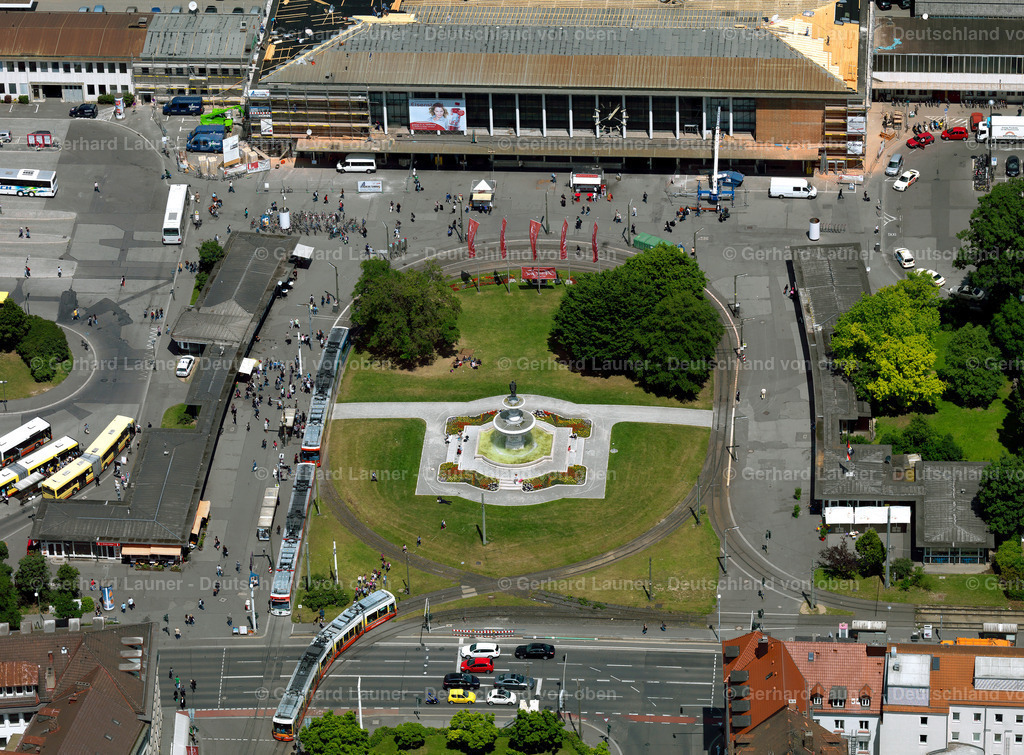 3651070 | Bahnhofsvorplatz 2010
