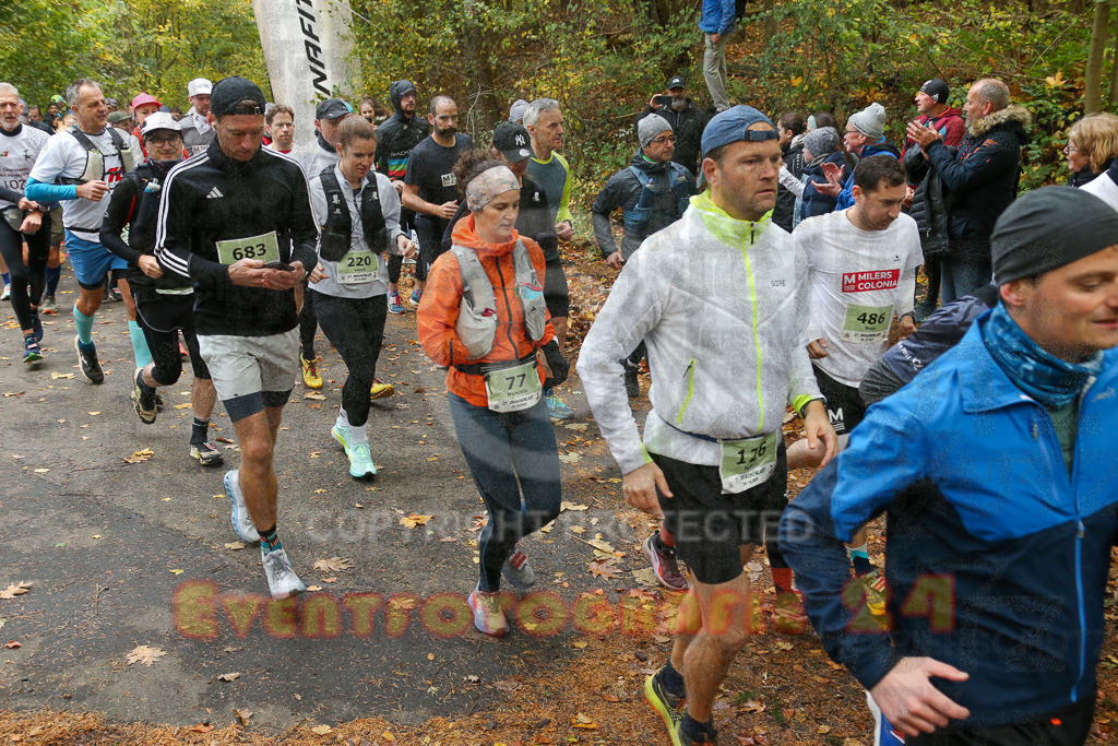 251026_1002_EX1_9666 | Sportfotografie im Rhein-Sieg Kreis, Köln, Bonn, NRW, Rheinland Pfalz, Hessen, etc. Unser Tätigkeitsfeld umfasst den Laufsport vom Volkslauf über den Marathon, Duathlon, Triathon bis zum Ultralauf wie Kölnpfad Ultra oder Schindertrail.