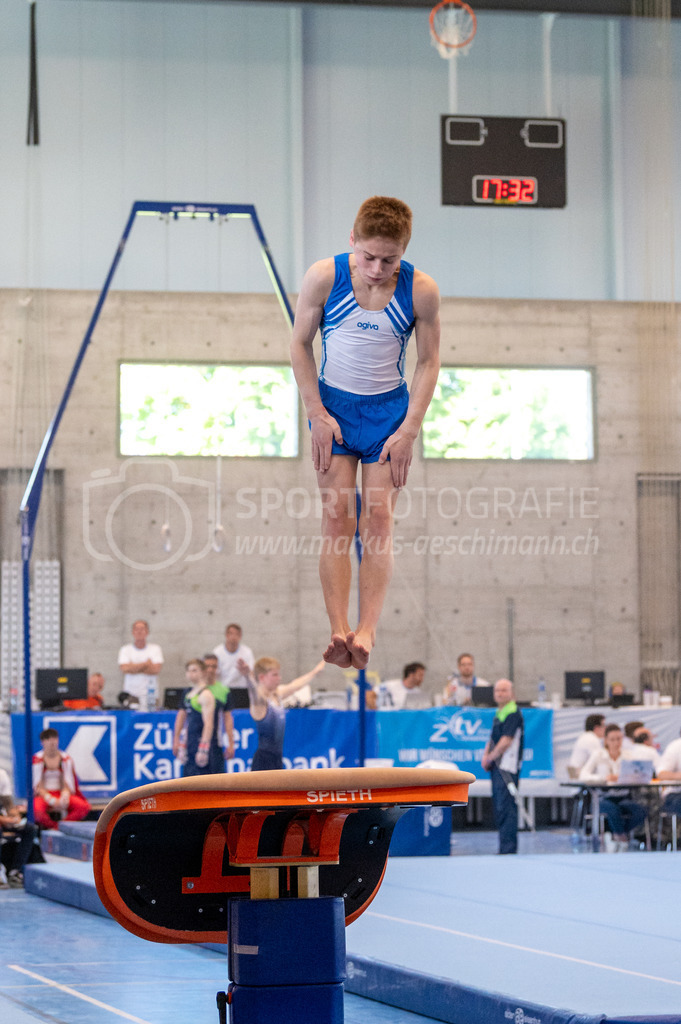 104. Zürcher Kunstturnertage Neftenbach - 14. May 2022 | 104. Zürcher Kunstturnertage Neftenbach
Turnhalle Ebni, Neftenbach
Programm 5 (P5)
Bild: Sportfotografie Markus Aeschimann | www.markus-aeschimann.ch - Realisiert mit Pictrs.com