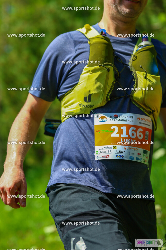 RZ__3790 | Traunsee Bergmarathon                                   #sportshot_your_pictrs                                    #yourpictrs                                                        @Sportshotphotography                                  Photo Credit:  www.sportshot.de