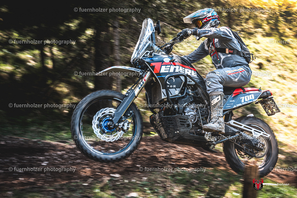 fuernholzer_250501-C1-647-2 | Fotografische Impressionen von der Red Stag Enduro Extreme by fuernholzer-photography.com. Endurosport in Österreich fotografisch festgehalten von fuernholzer. Auftragsfotografie für Private, Gewerbefotos und Industriefotografie. Eventfotografie, Sportfotografie und Motorsportfotografie. Anbieter von Fotoworkshops, Fototraining, fotografischen Vorträgen und Fotoseminaren.