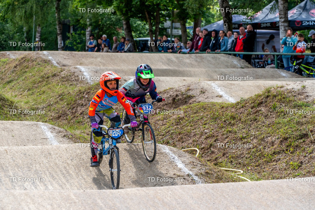 BayBMX2026-05531 | Fotogalerie von Thomas Dettweiler mit Eventbildern und lizenzfreien Fotos. Perfekt als Wandbild, für Büro, Website oder private Nutzung. - Realisiert mit Pictrs.com