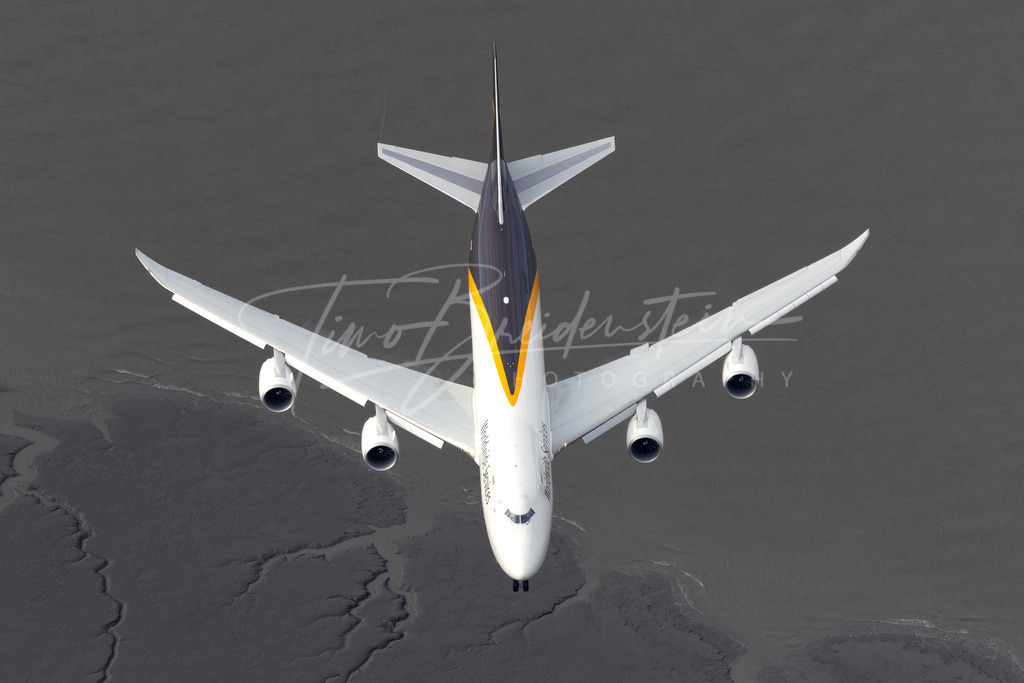 009 | Buy high-quality aviation and travel photography prints by professional photographer Timo Breidenstein. Authentic images, professionally printed, worldwide shipping. - Realisiert mit Pictrs.com