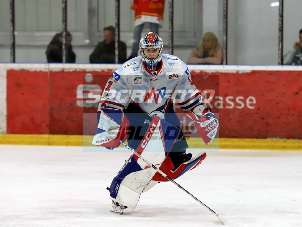 Justus Roth - JAM | Justus Roth - JAM - Realisiert mit Pictrs.com