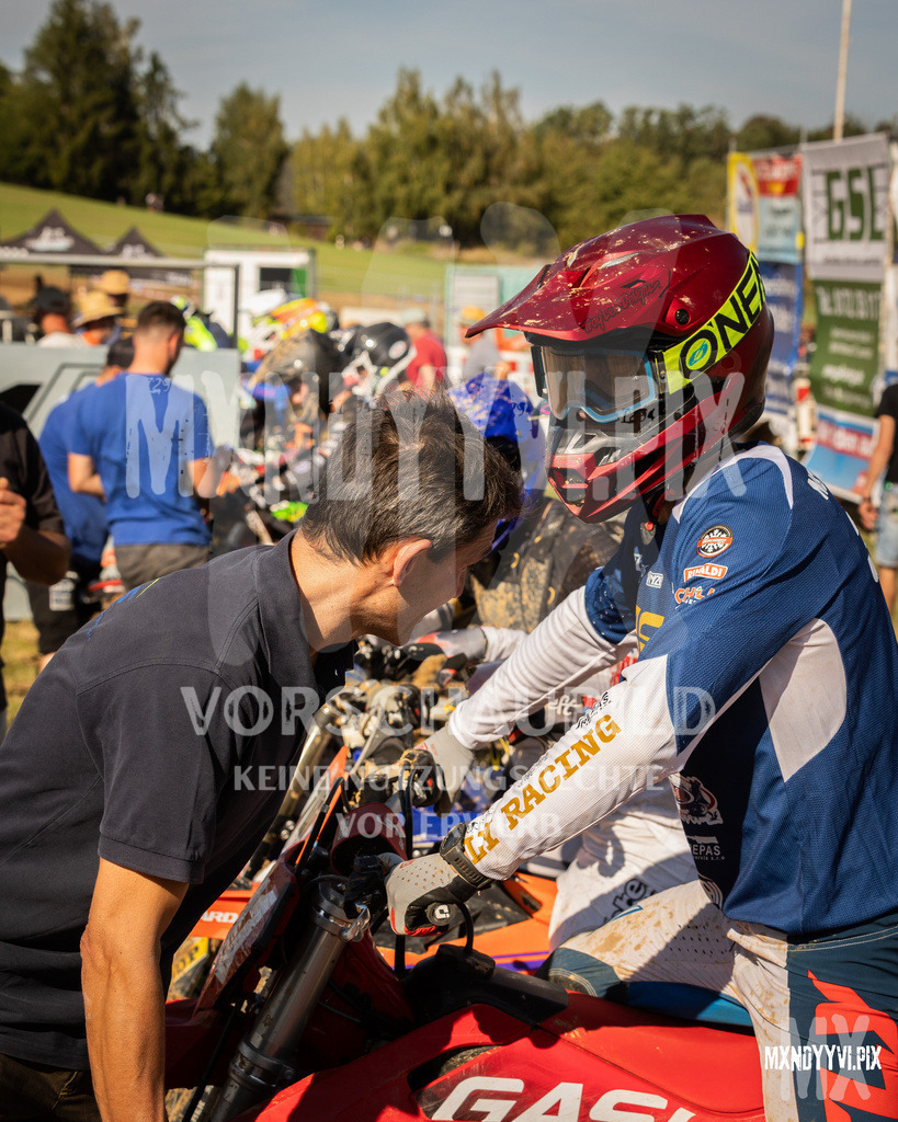 866A4007 | mxndyyvipix